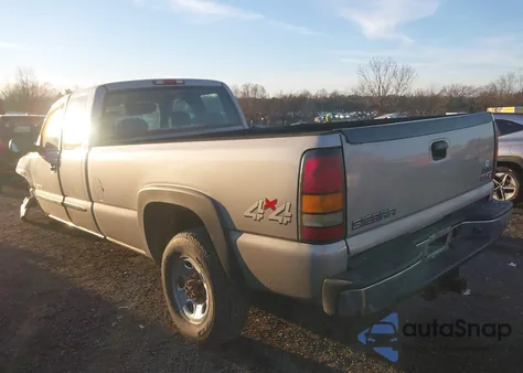 2004 GMC Sierra 2500Hd z USA, uszkodzony, nr VIN 1GTHK29G54E227900